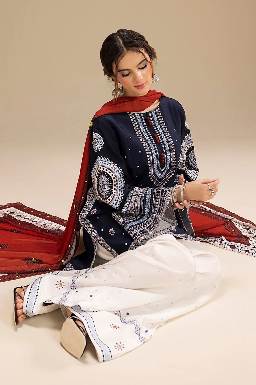 3PC DHANAK EMBROIDERED SUIT
